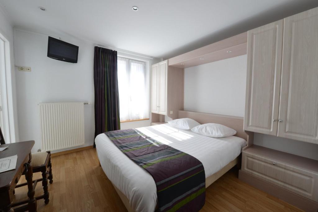 Hotel Des Ardennes Corbion Room photo